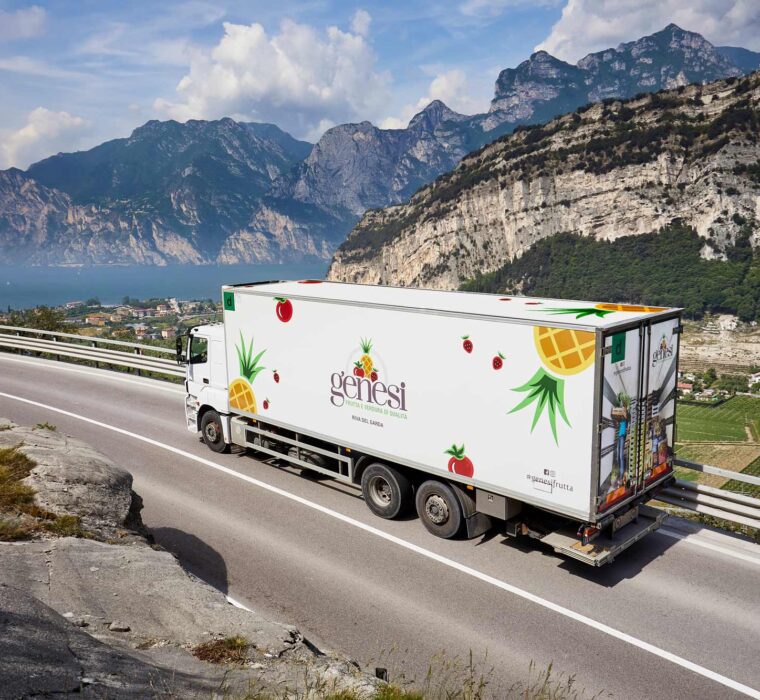 Personalizzazione automezzi Genesi Riva del Garda